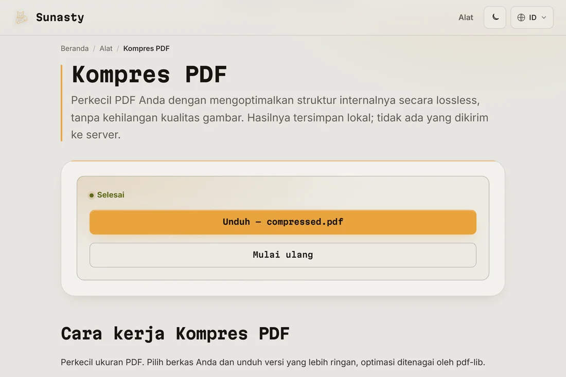 Layar hasil menampilkan ukuran terkompresi dan tombol unduh