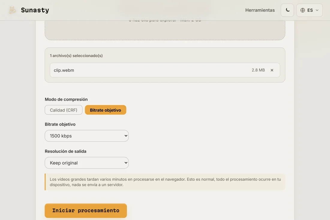 El compresor de video en modo de bitrate objetivo con un clip cargado