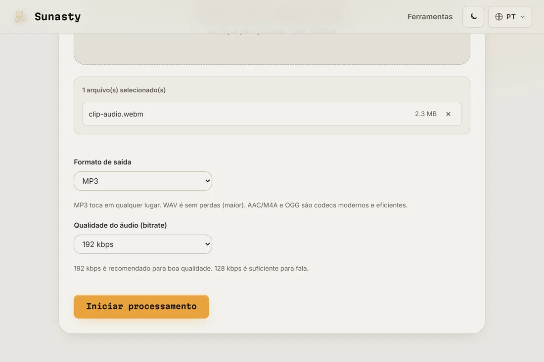 O extrator de áudio com um vídeo carregado, com os menus de formato e bitrate visíveis