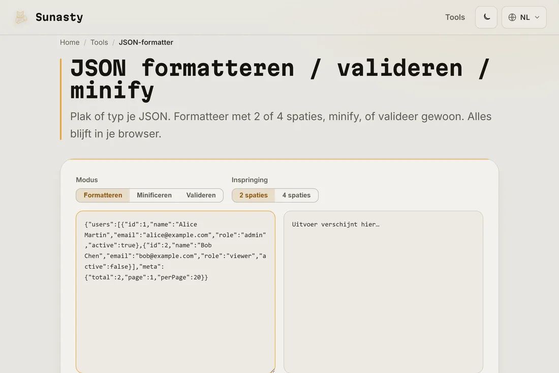 Geminificeerde JSON geplakt in het invoerpaneel van de JSON-formatter