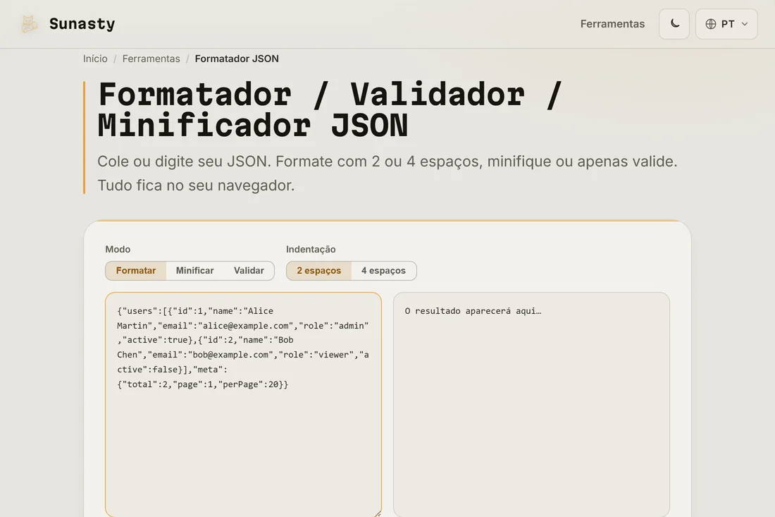 JSON minificado colado no painel de entrada do formatador de JSON