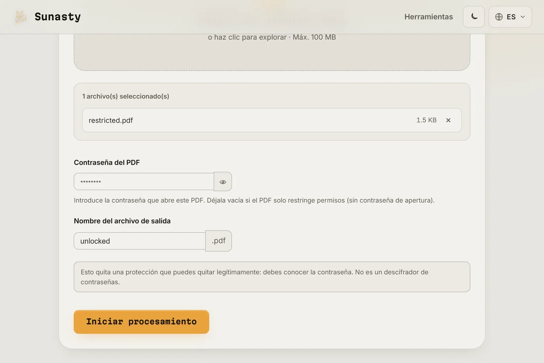 La herramienta PDF Unlock con un PDF protegido cargado y el campo de contraseña listo para rellenar